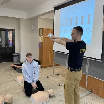 Uczyli się pierwszej pomocy. Tydzień Profilaktyki w „Mechaniku”