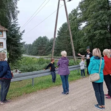 Podróżować, zwiedzać świat i odkrywać nieoczywiste miejsca