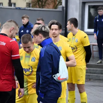 Lider nie zawiódł. RKS pewnie wygrywa z Omegą Kleszczów