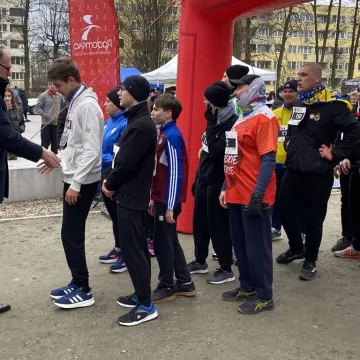 [WIDEO] Radomsko uczciło Żołnierzy Wyklętych biegiem Tropem Wilczym