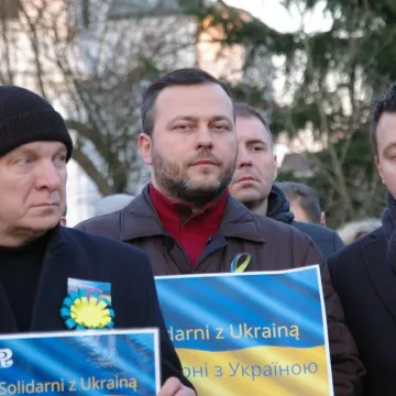 Radomsko: Wiec solidarności z Ukrainą