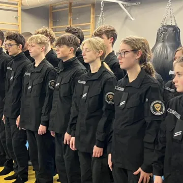 Zajęcia z samoobrony klasy mundurowej z Mechanika