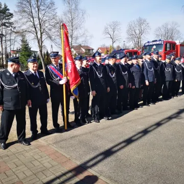 OSP w Gomunicach z nowym samochodem ratowniczo-gaśniczym