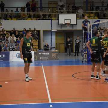 Wygrana i awans na pierwsze miejsce w tabeli METPRIM Volley Radomsko