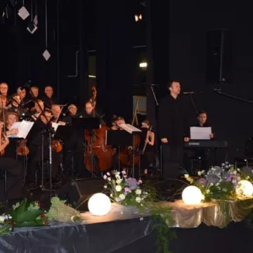 95 lat z Moniuszkowcami