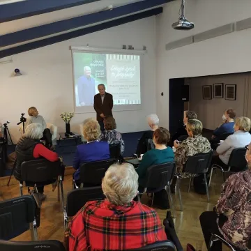 „Długie życie to przywilej”. Bohaterowie Sanatorium Miłości promowali książkę