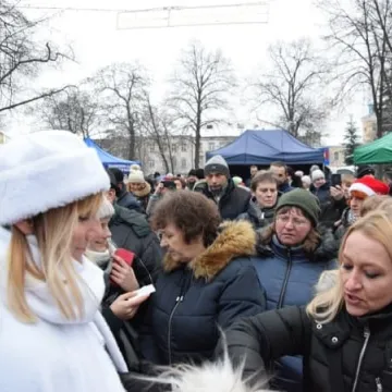Miejska Wigilia na placu 3 Maja w Radomsku