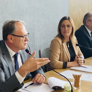 Wotum zaufania i absolutorium dla prezydenta Radomska