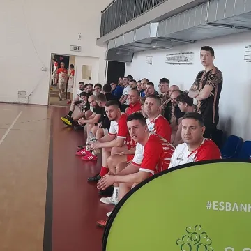 Puchar Niezdobywców Pucharów. Charytatywnie dla Filipka