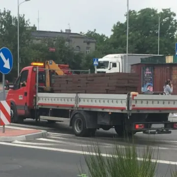 Ulica Żeromskiego znów dwukierunkowa