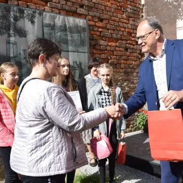 Poznawali Radomsko – miasto braci Różewiczów