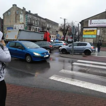 Nieuważny kierowca scanii 