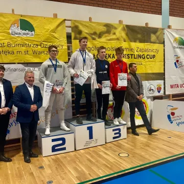 UKS „Zapaśnik” Radomsko ze stolicy wraca z workiem medali