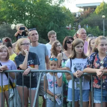 Finał „Letniego Grania” - Roksana Węgiel i Kwiat Jabłoni