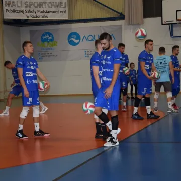 METPRIM Volley Radomsko gra i pomaga