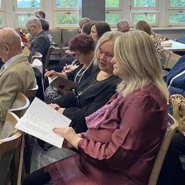 Poetycko o Różewiczach – nowy tomik stowarzyszenia „Ponad”