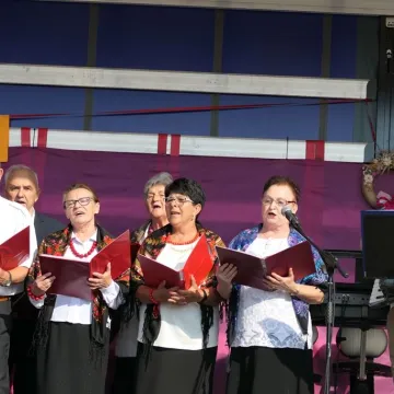 Społeczność Szczepocic dziękowała za plony