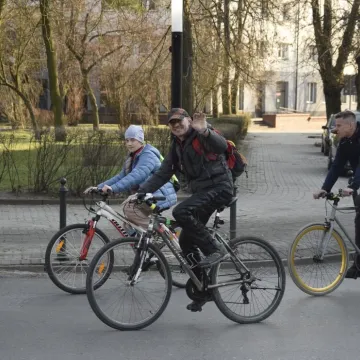 Tradycja na dwóch kółkach. Wiosna przywitana na rowerach