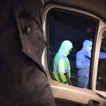 Kolizja na DK1. Jej uczestnicy jechali na kwarantannę