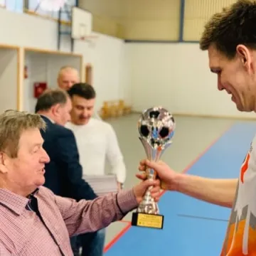 Drukarz ZSE-E z pucharem prezydenta