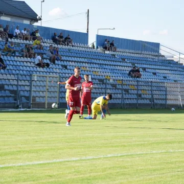 Ceramika Opoczno odprawiona z czterema bramkami