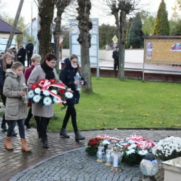 Upamiętnili 99 lat niepodległości