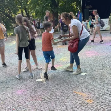 Magia kolorów, czyli Holi Day 2024 w Radomsku