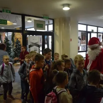 Spektakl na mikołajki w Miejskim Domu Kultury 
