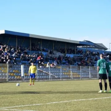 RKS rozgromił rezerwy Pelikana Łowicz 