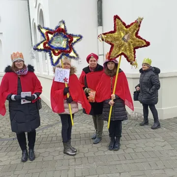Orszak Trzech Króli w Radomsku: radość i kolędy