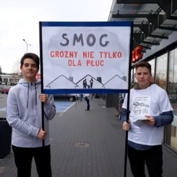 Happening antysmogowy uczniów ZSP1 w Radomsku