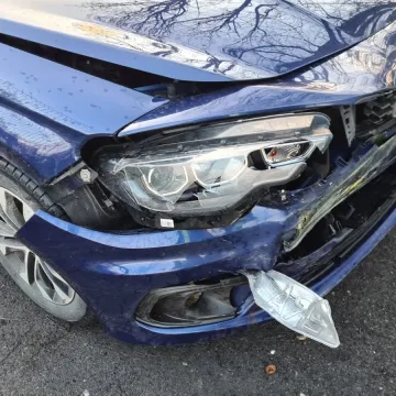 Kolizja trzech samochodów na ul. Brzeźnickiej w Radomsku