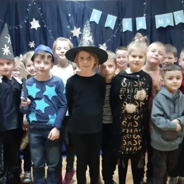 Uczniowie PSP 7 w Radomsku świętowali andrzejki