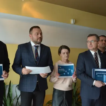 Wielgomłyny: Zbigniew Ziemba mówił o budżecie i finansach kraju