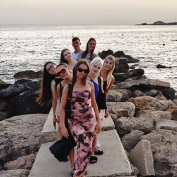 Cypryjska przygoda uczniów Ekonomika