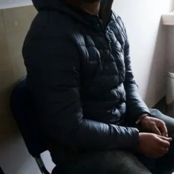 Policjanci z Częstochowy zamknęli fabrykę papierosów w pow. radomszczańskim 