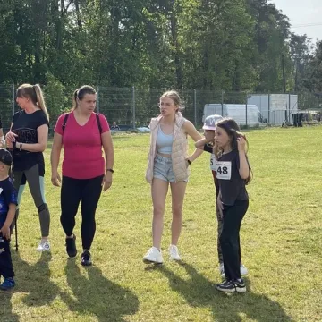 W Gomunicach poszli i pobiegli dla pszczół