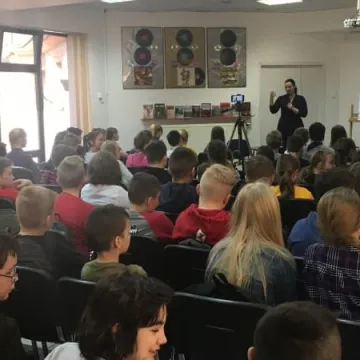 Autorka książki o „Ince” w MBP w Radomsku