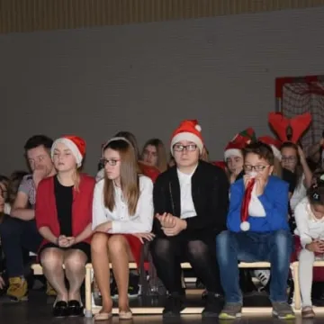 Świąteczny koncert charytatywny w PSP nr 6