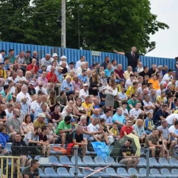 Kibice na meczu RKS Radomsko – Warta Sieradz