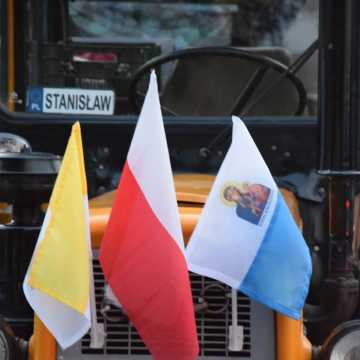 Podróż wiary. Pielgrzymi z Radomska w drodze na Jasną Górę