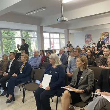 Jak pomóc młodym wybrać przyszłość? Konferencja edukacyjna w ZSP nr 1 w Radomsku
