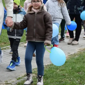 Radomsko włączyło się w obchody Dnia Autyzmu