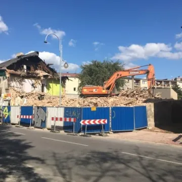 Kamienica przy Reymonta przechodzi do historii 