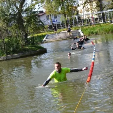 Bieg ekstremalny z przeszkodami