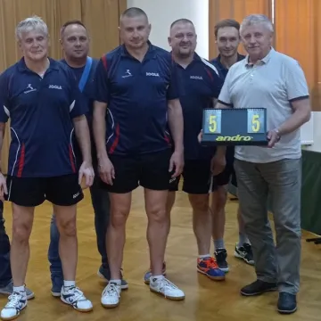 Awans UMLKS Radomsko do tenisowej II ligi!