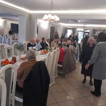 Wigilia dla osób samotnych w restauracji Zameczek w Radomsku