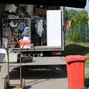 Mieszkańcy pozbywają się elektroodpadów