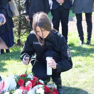 W ZSP nr 1 w Radomsku odsłonięto Dąb Pamięci