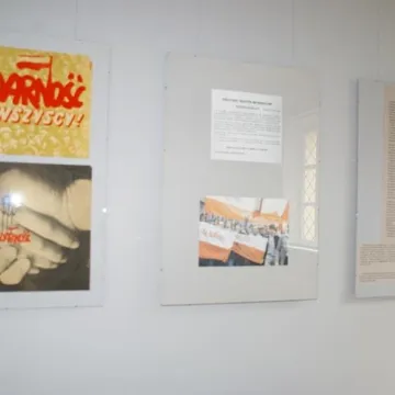 W Radomsku upamiętniono 40-lecie powstania „Solidarności”